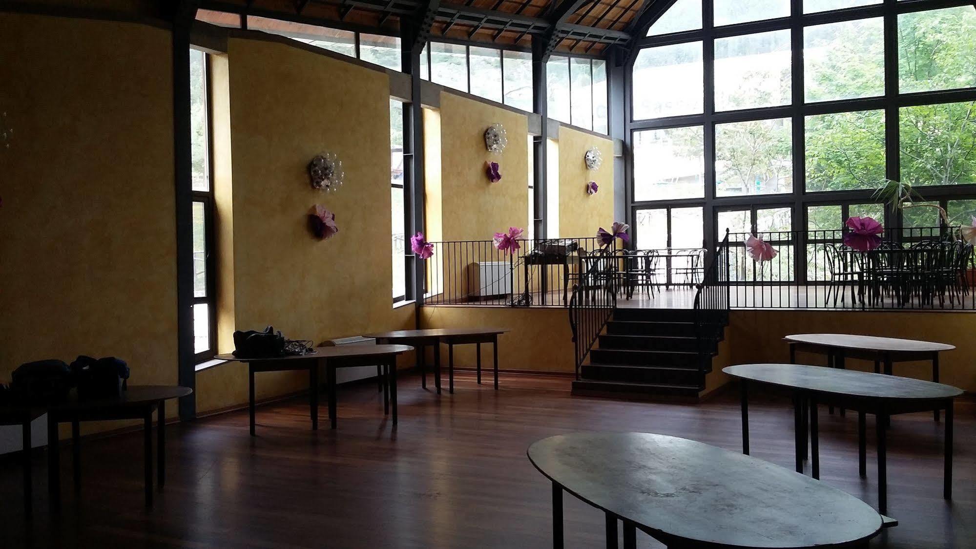 אסרגי Hotel Cristallo מראה חיצוני תמונה